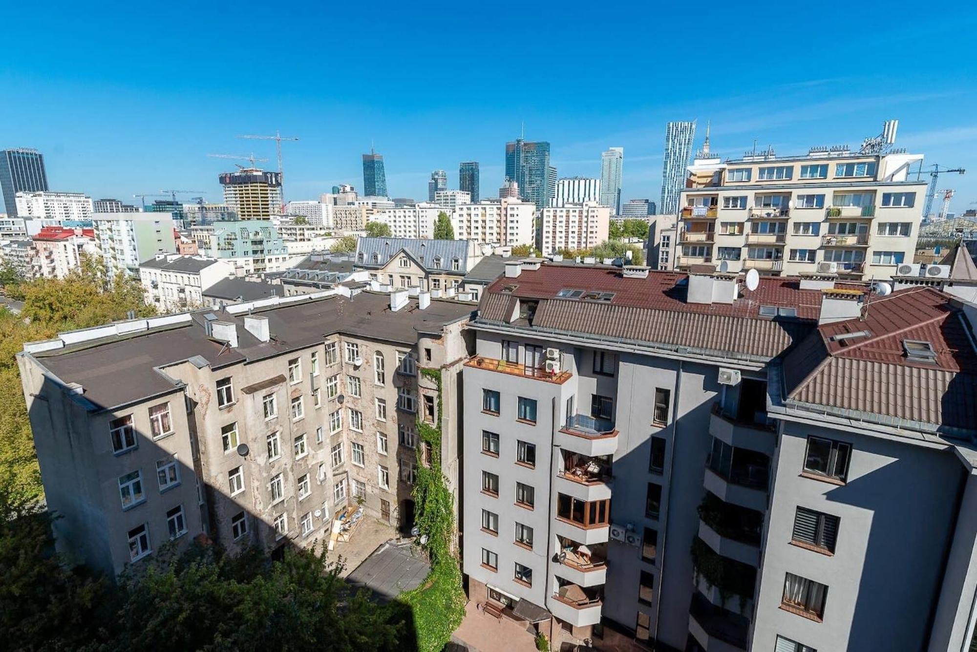 Navy Aesthetic Apartment With Balcony By Noclegi Renters Warsaw Exterior photo